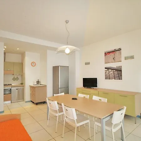 Apartment Canestrei